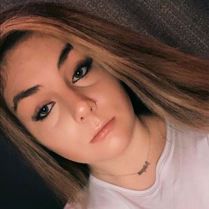 Meet your Posher, Allyson